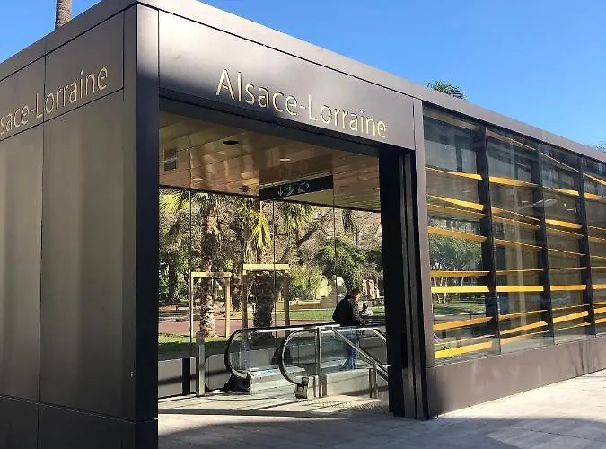 Le Clio Carre D'or Apartment